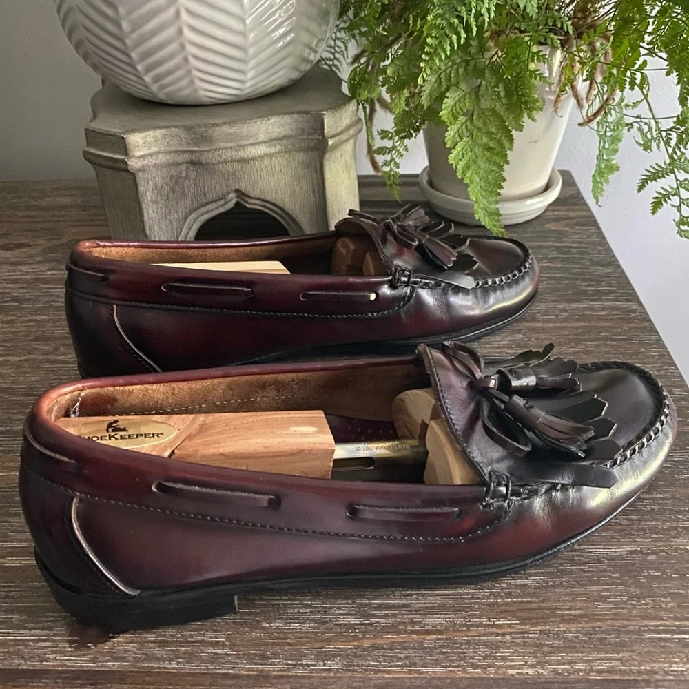 Cole Haan Mens 10D Pinch Tassel Leather Loafer Burgundy Business‎ Casual Shoes